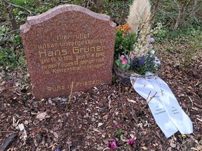 Hans Gruener Gedenkstein 2026
